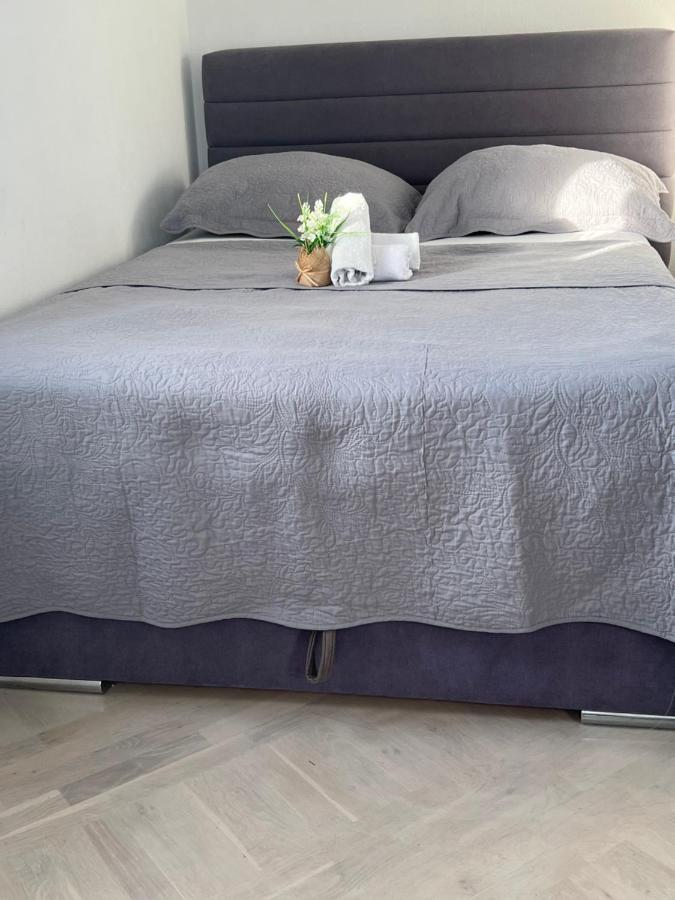 Holiday Home Maria One Minute From -Beach Zadar Exteriör bild